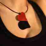 Κολιέ σε σχήμα καρδιάς από μπρούτζο - LILA MODE Image 2